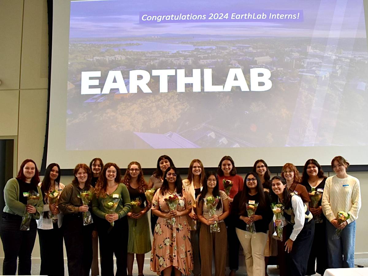 EarthLab interns